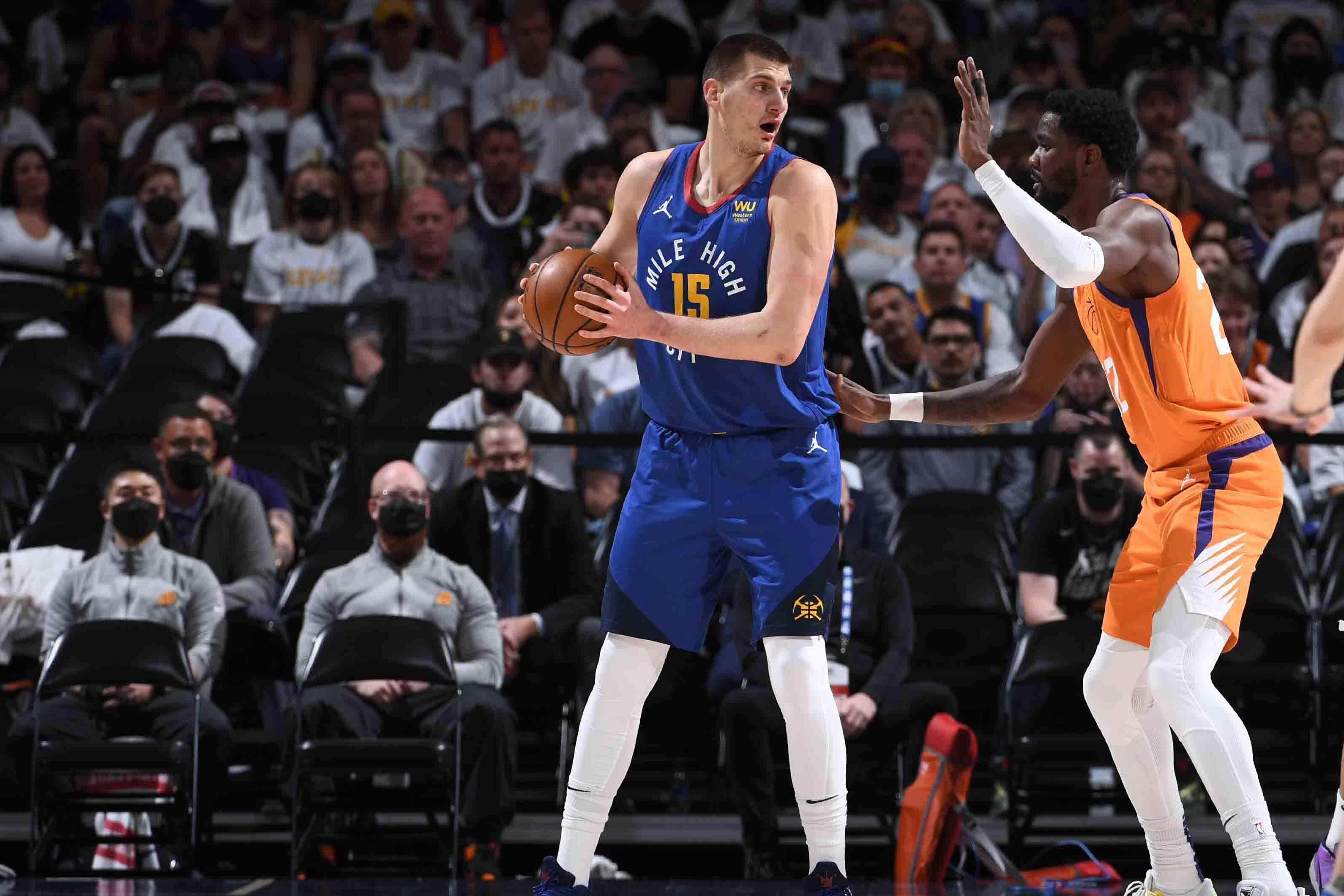 尹鸿博告别信：膝盖和小腿肌无法承受梦想之重，未来会做青训（尹鸿博告别：伤病难承逐梦之重，未来投身青训）