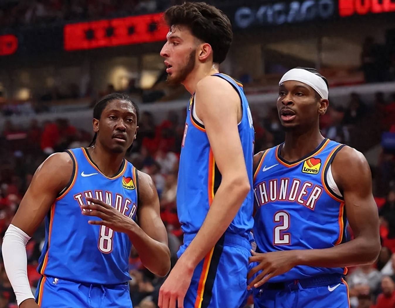 客战塞尔塔戴帽，莱万巴萨生涯第4次上演帽子戏法（莱万客场对塞尔塔上演帽子戏法，巴萨生涯第4次戴帽）