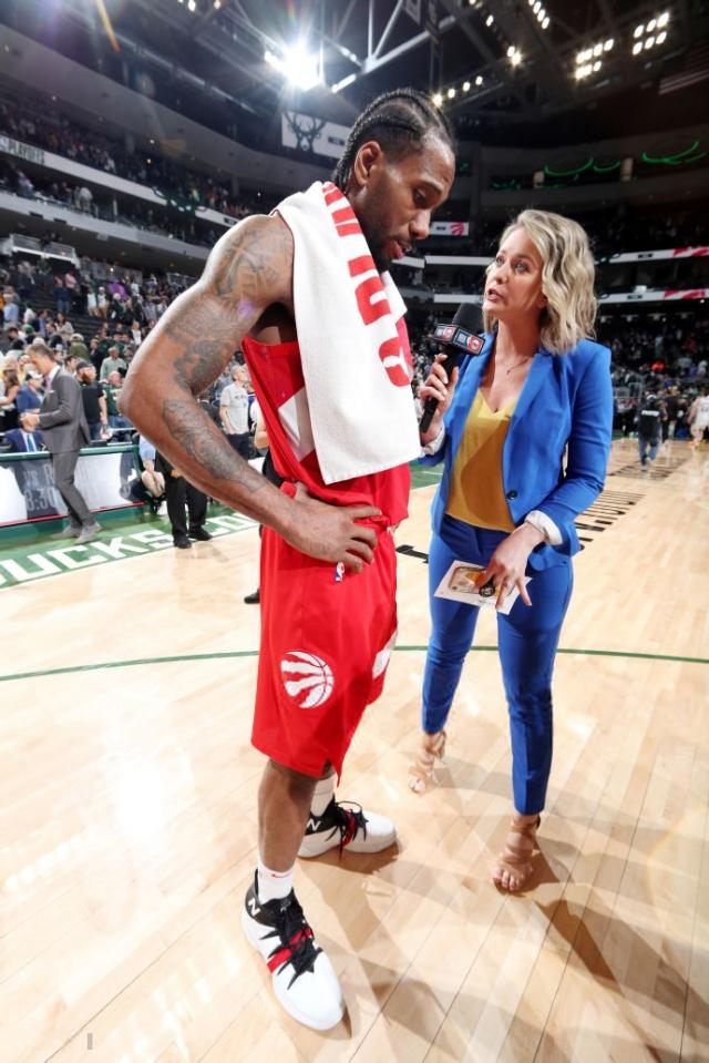 德转列本赛季30岁以上选手进球排行榜：凯恩领跑，...（德转公布本赛季30岁以上球员进球榜：凯恩位居榜首）