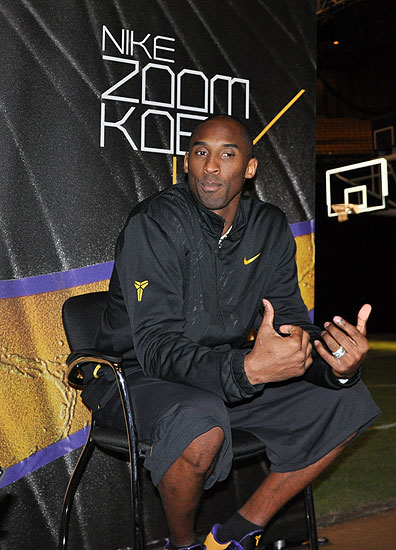 乌度卡：杜兰特太不可思议了，他还能再得几千分（乌度卡盛赞杜兰特：他太神奇了，未来还能再砍数千分）